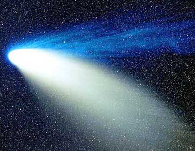 1997年3月27日，奥地利的Gerald Rhemann拍摄的海尔波普彗星